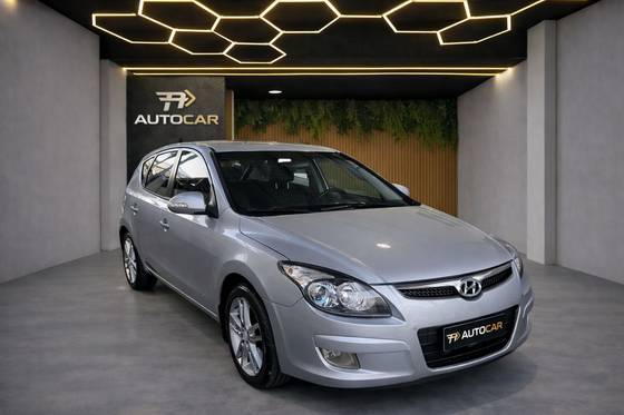 HYUNDAI I30 2.0 MPFI GLS 16V GASOLINA 4P AUTOMÁTICO HYUNDAI I30 2.0 MPFI GLS 16V GASOLINA 4P AUTOMÁTICO